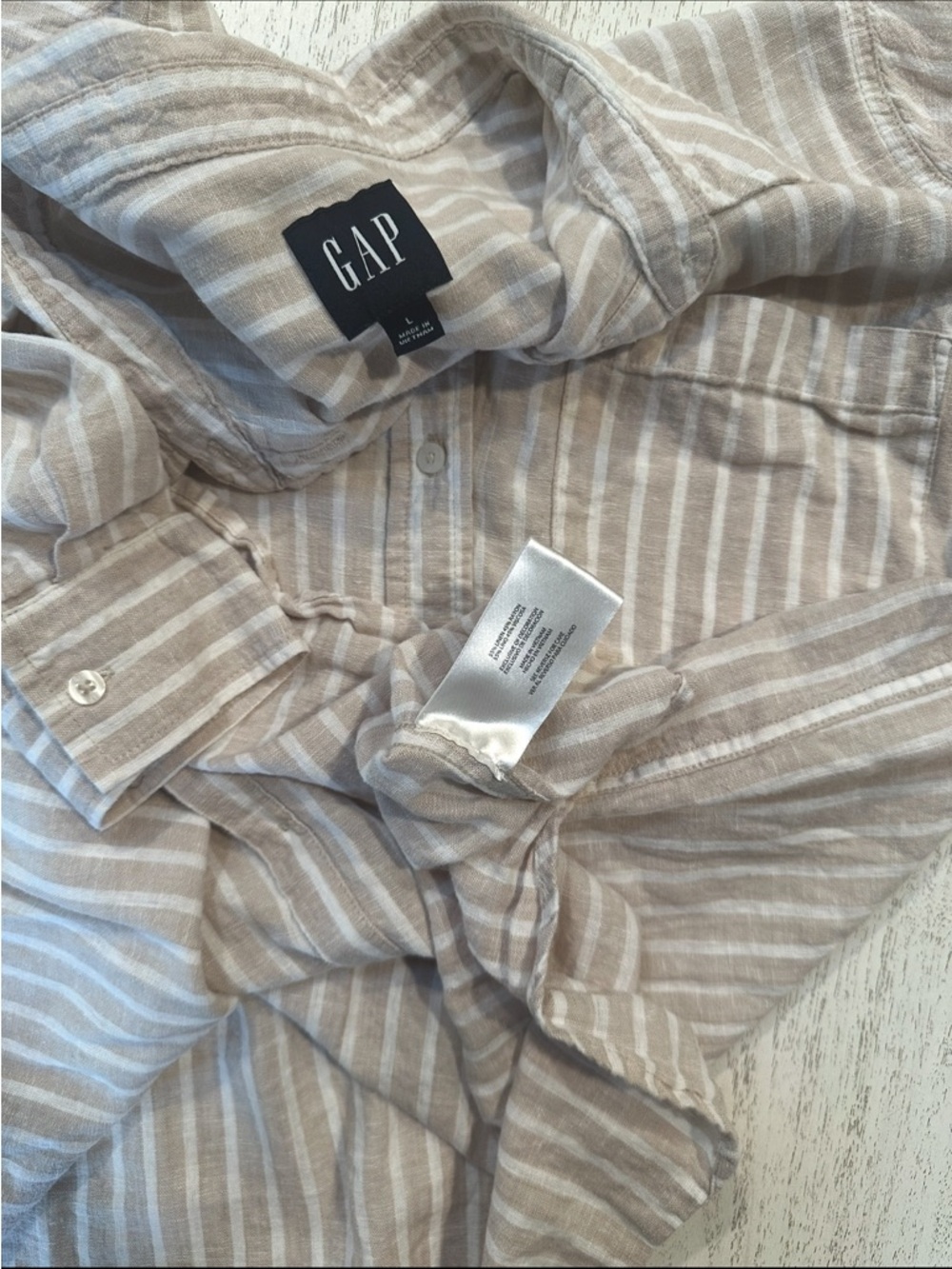 GAP Women's Beige Stripe Button-Up Shirt - Picture 6 of 6
